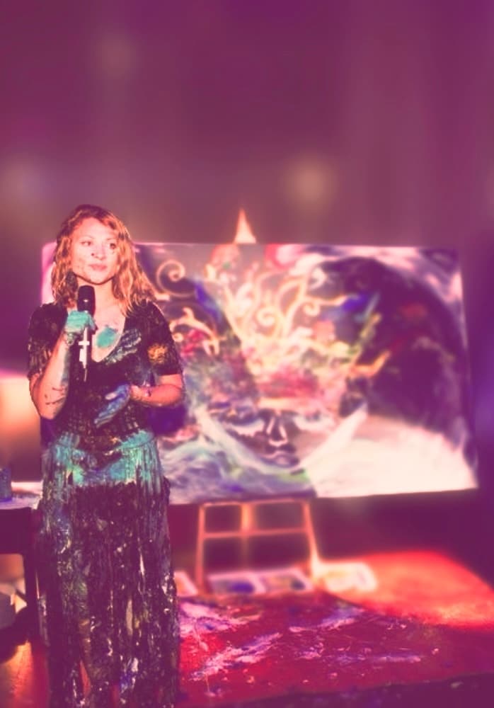 Crina Apetrei - Founder of Artara Flow